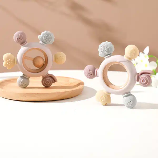 נשכן סיליקון ועץ